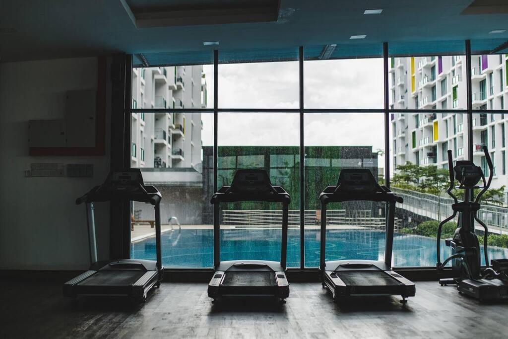 Lovely Jazz 1 3Bedrooms With 2 Card Lv9 Kuching Buitenkant foto